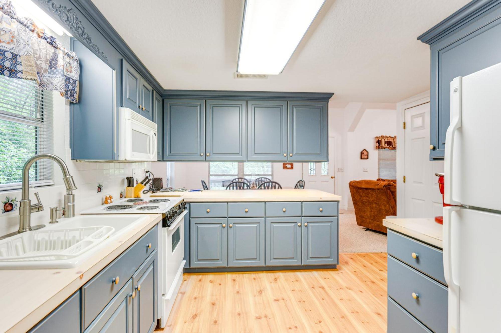 Secluded Cabin With Porch - 7 Miles To Lake Chatuge! Hayesville Exteriér fotografie