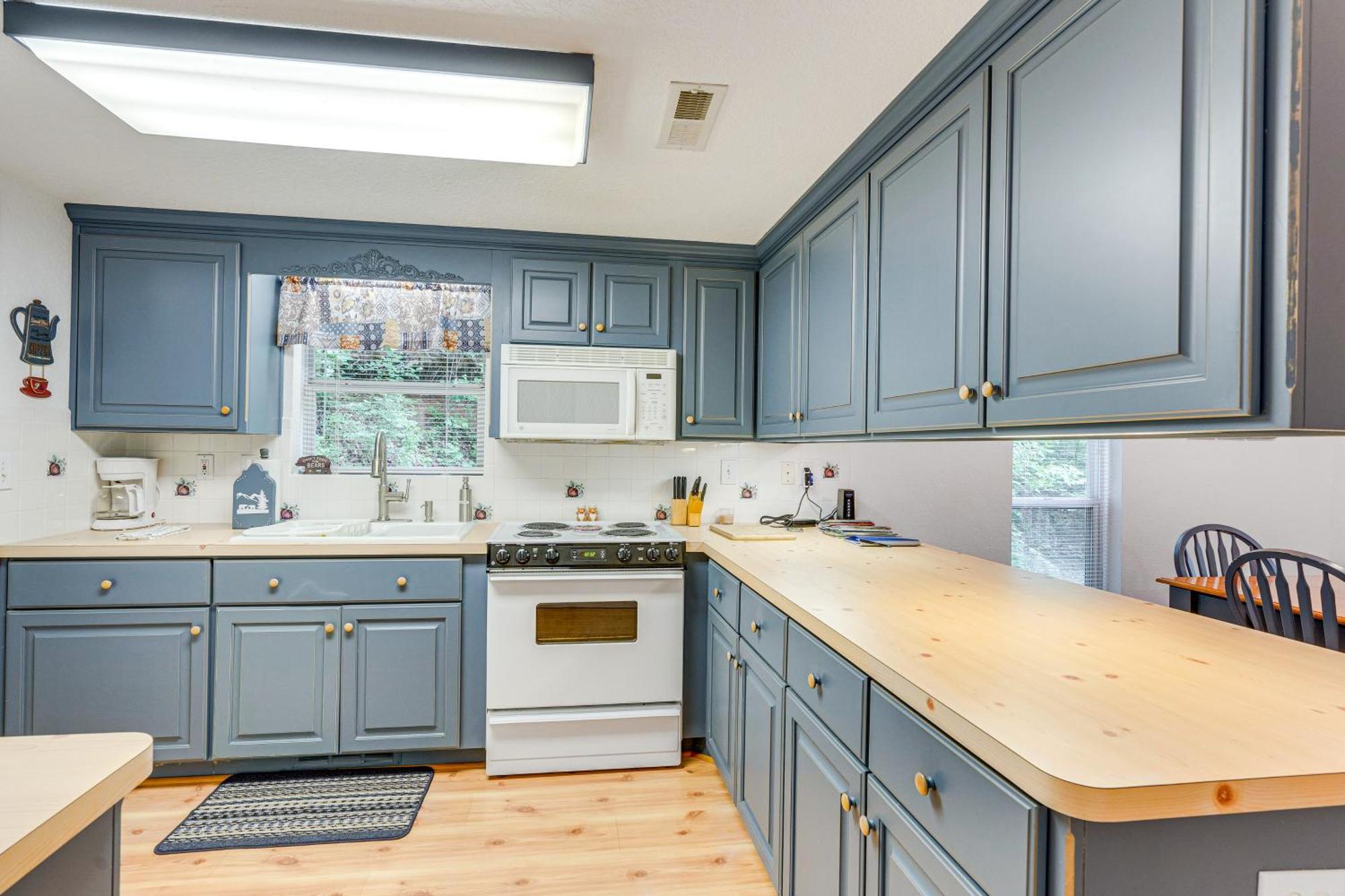Secluded Cabin With Porch - 7 Miles To Lake Chatuge! Hayesville Exteriér fotografie